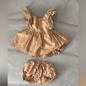 GAP baby Tan Eyelet dress with bloomer 3-6 months